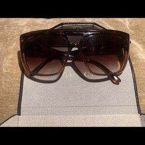 Authentic GUCCI sun glasses